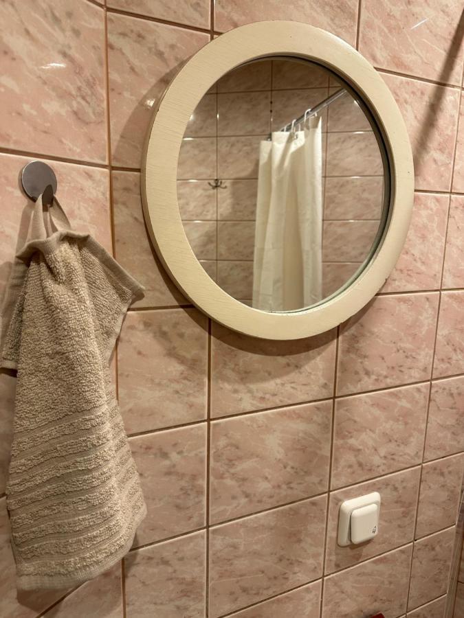 Center Of Apartments, Bus Station 1min, Airport 5 Min Tallinn