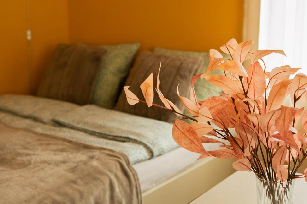 Center Of Apartments, Bus Station 1min, Airport 5 Min Korter Tallinn