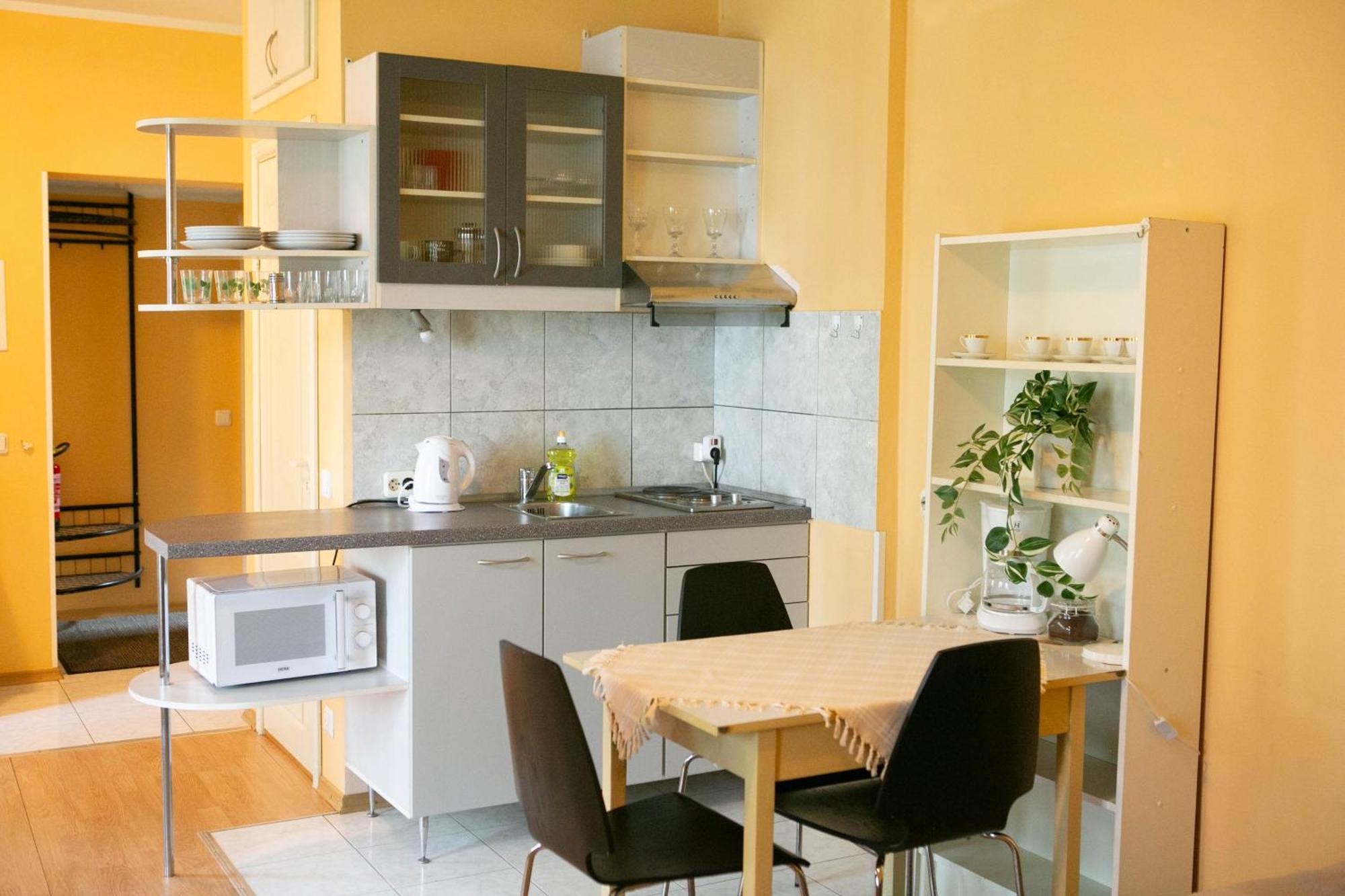Center Of Apartments, Bus Station 1min, Airport 5 Min * Tallinn